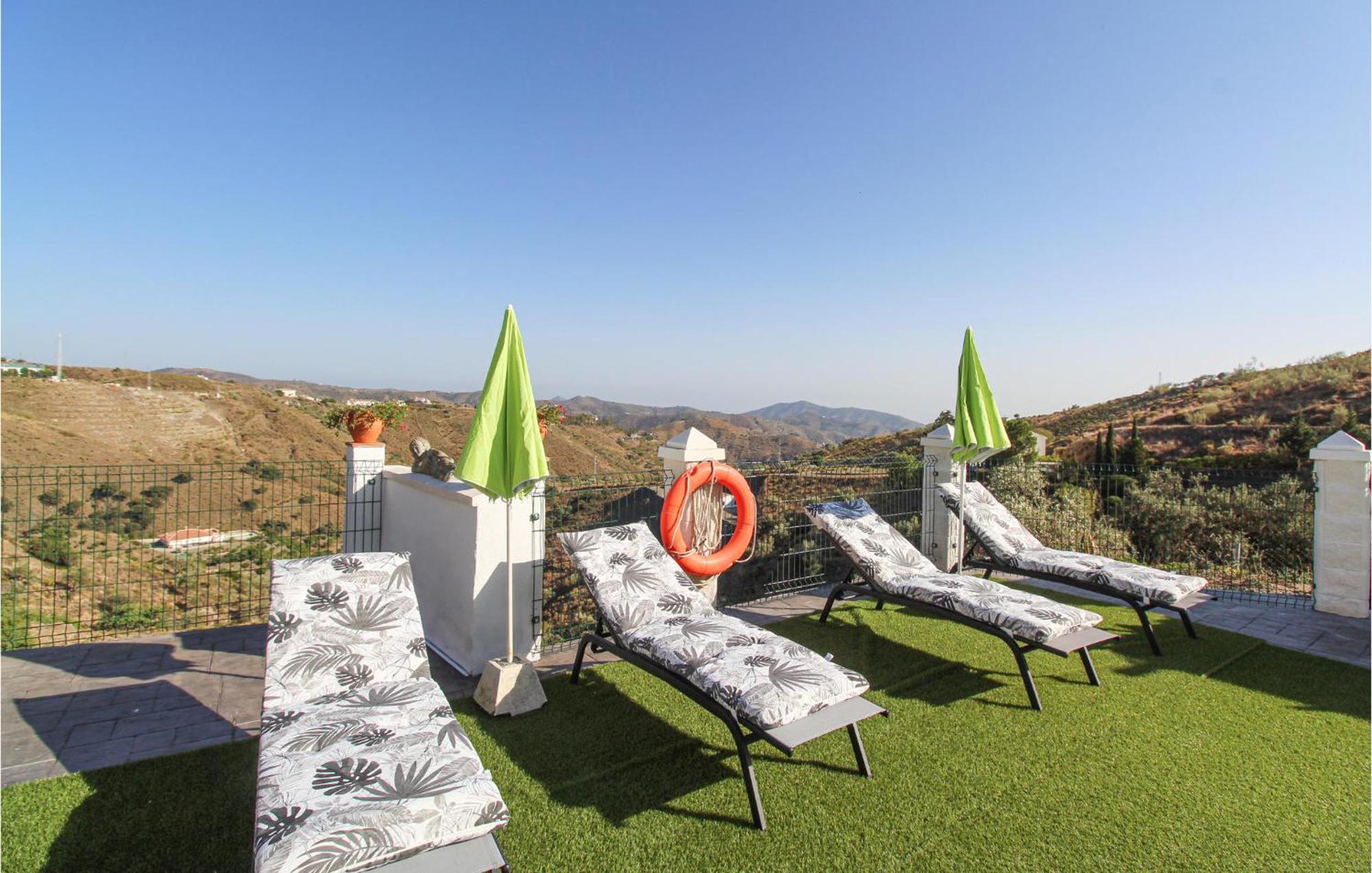 4 Bedroom Gorgeous Home In Sedella ภายนอก รูปภาพ
