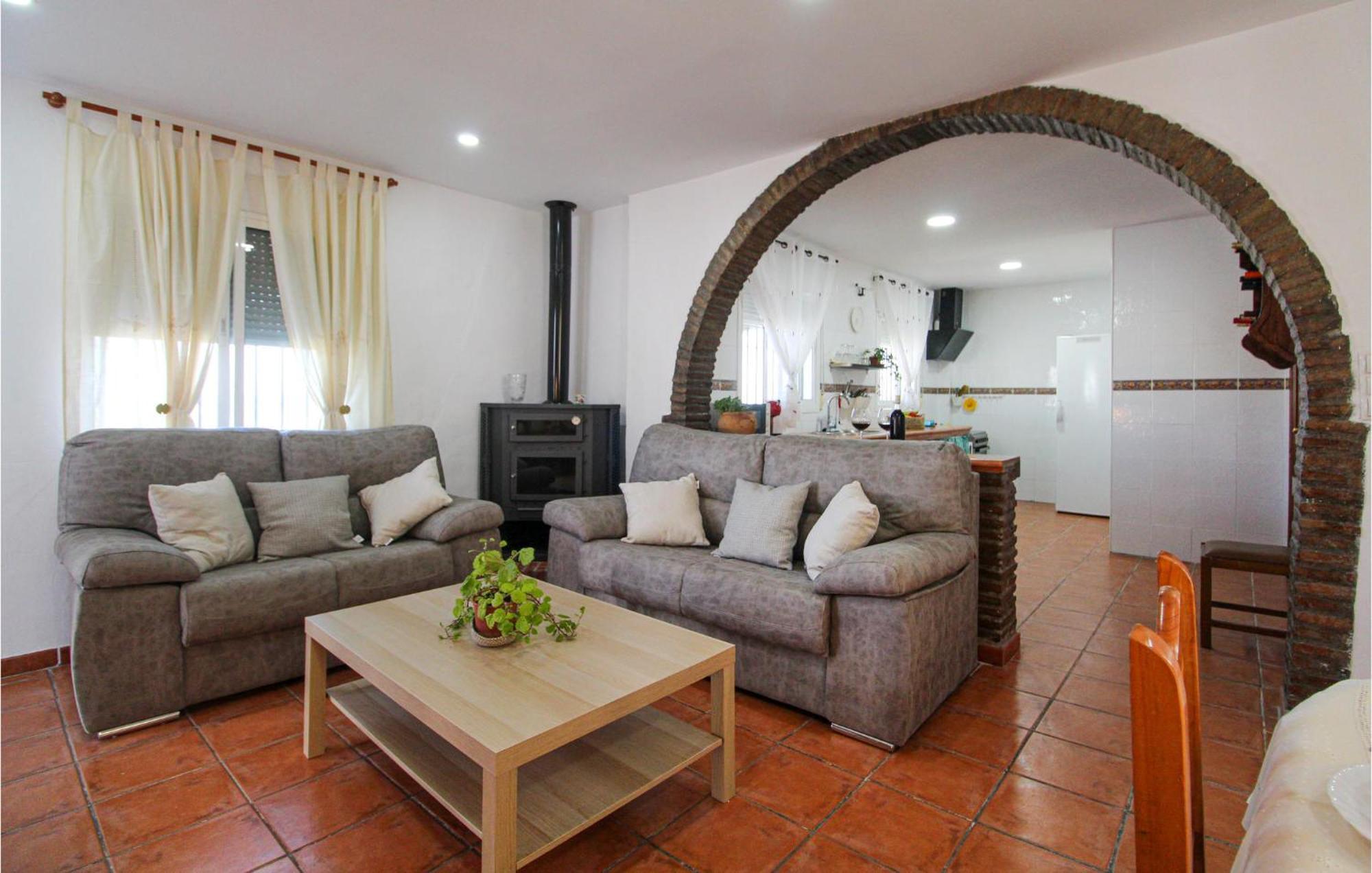 4 Bedroom Gorgeous Home In Sedella ภายนอก รูปภาพ