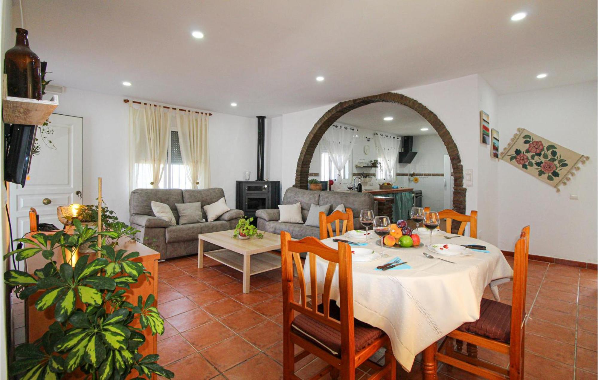 4 Bedroom Gorgeous Home In Sedella ภายนอก รูปภาพ